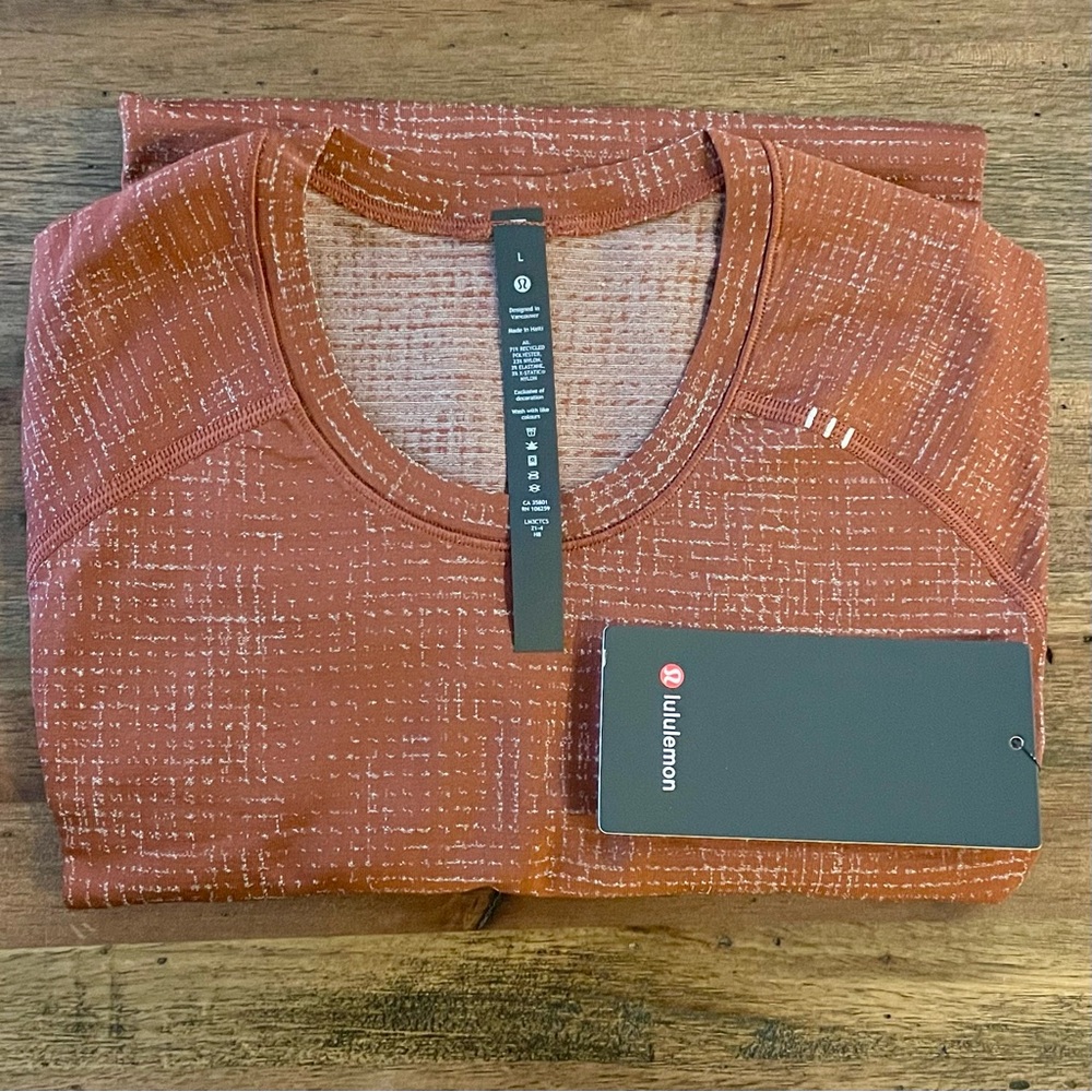 Mens L, Lululemon Metal Vent Tech LS 2.0, MSRP $88